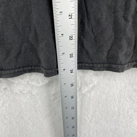 ACDC T-Shirt Women's Sz M Black ACDC Back In Black 1980 US Tour Crew Neck - Picture 6 of 10